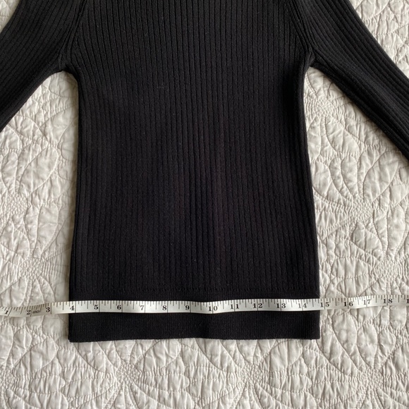 Black Ribbed Longsleeve Cold Shoulder Top - Picture 4 of 6